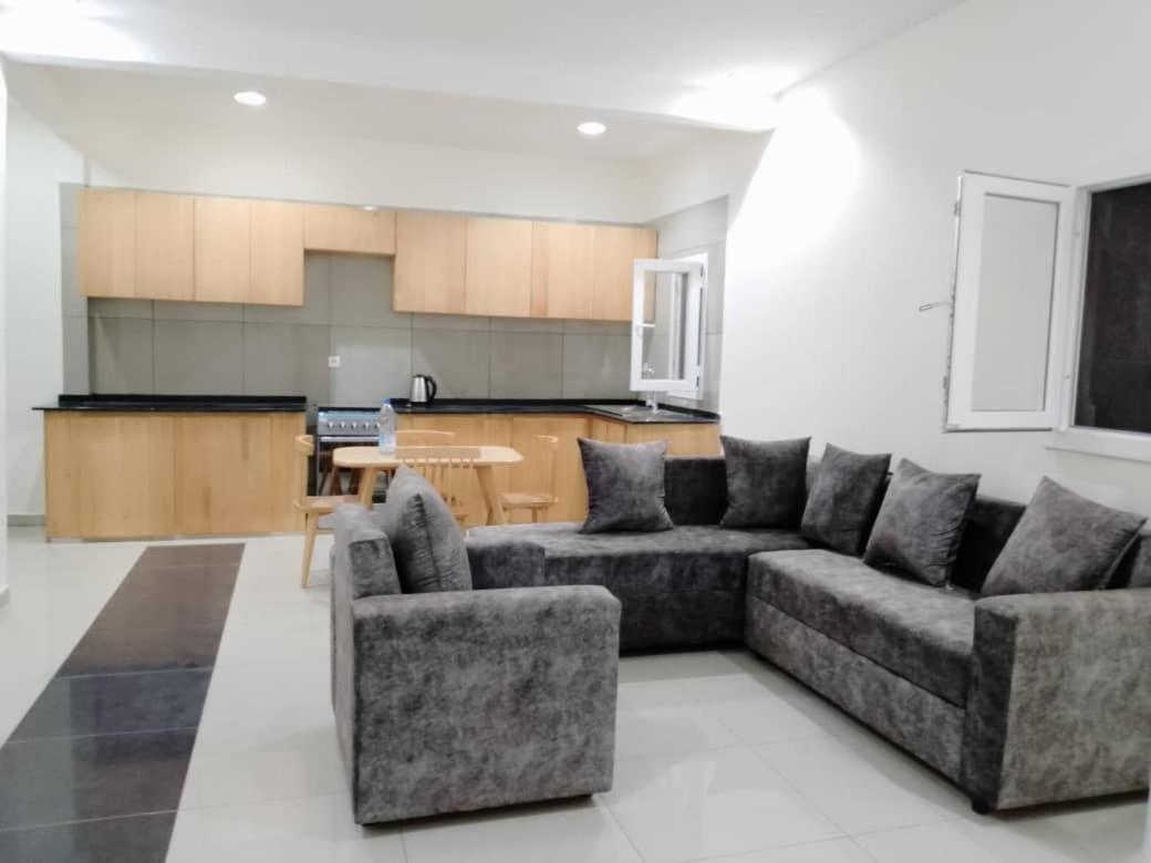 Residence Rosalie Yaoundé エクステリア 写真