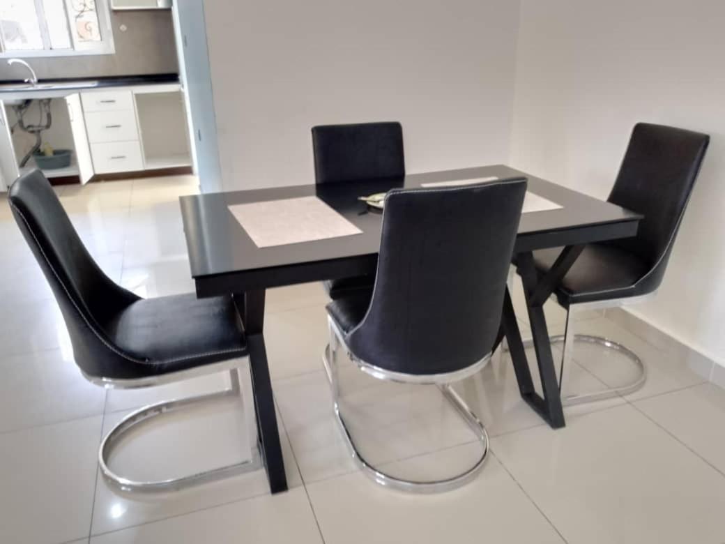 Residence Rosalie Yaoundé 部屋 写真