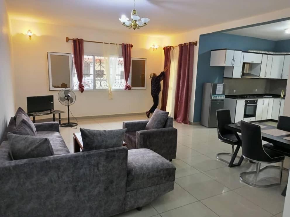 Residence Rosalie Yaoundé 部屋 写真