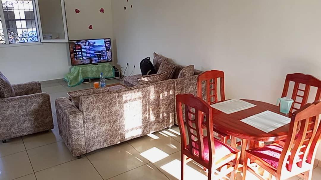 Residence Rosalie Yaoundé 部屋 写真